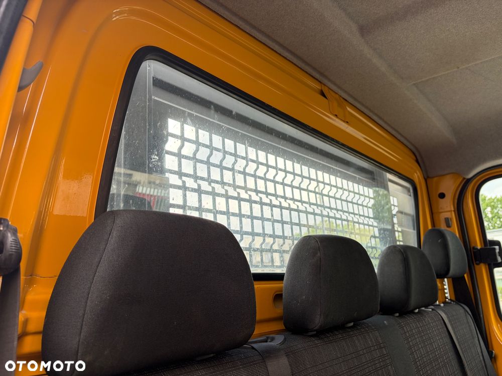 Mercedes-Benz Sprinter - 19