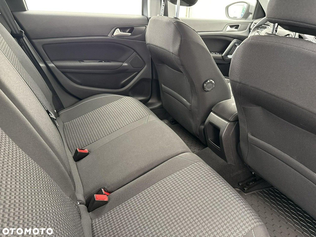Peugeot 308 - 25