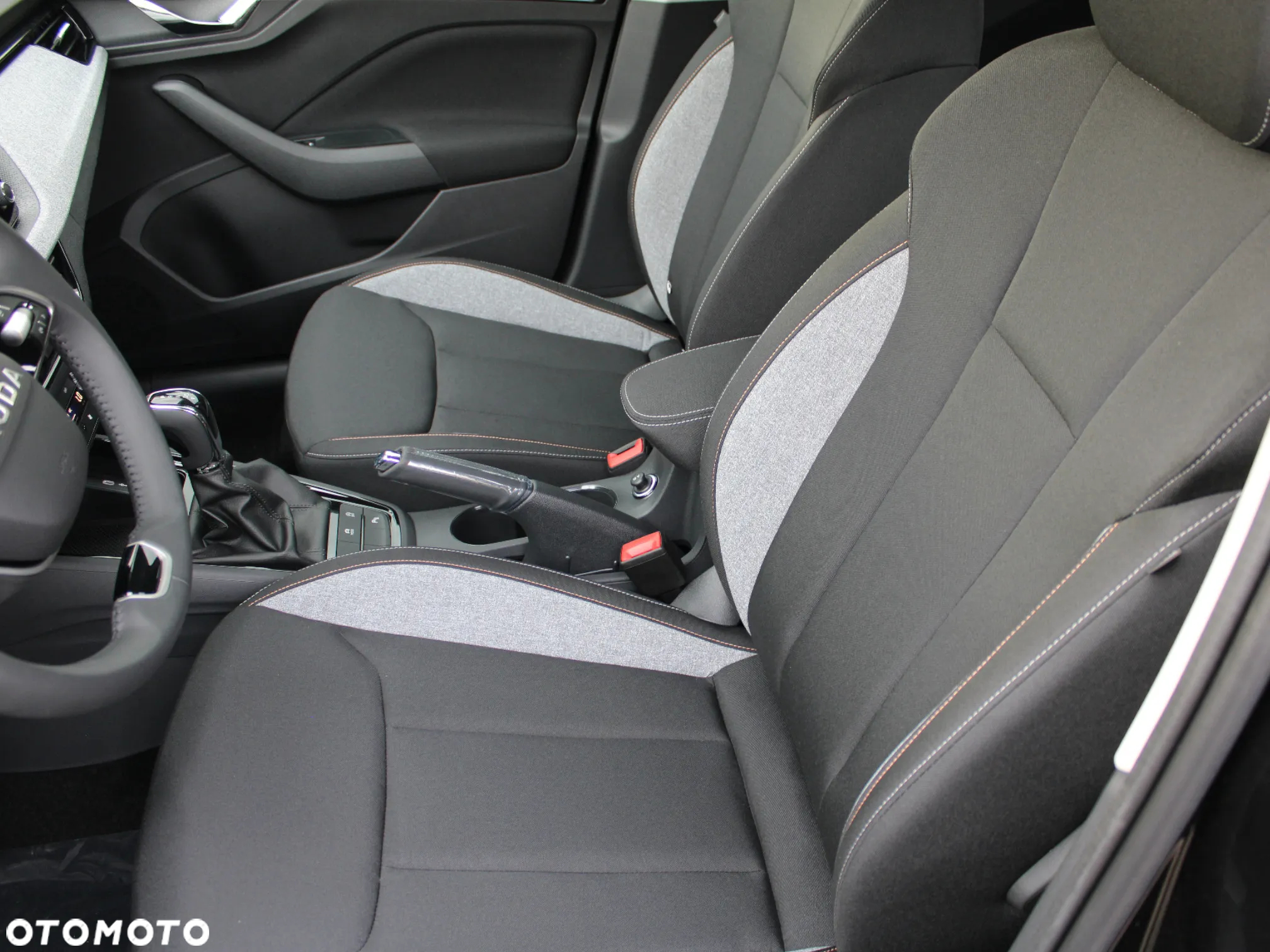 Skoda Kamiq 1.5 TSI Selection DSG - 18