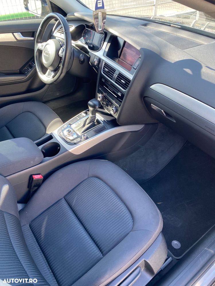 Audi A4 Avant 2.0 TDI DPF clean diesel multitronic S line Sportpaket - 7