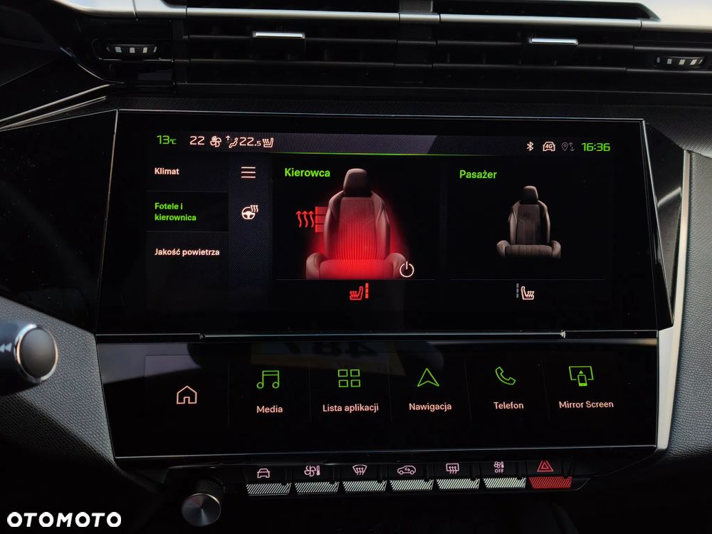 Peugeot 308 1.5 BlueHDi GT Exclusive S&S EAT8 - 25