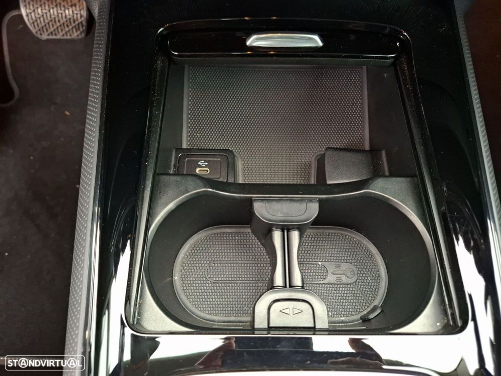 Mercedes-Benz GLA 180 d - 22