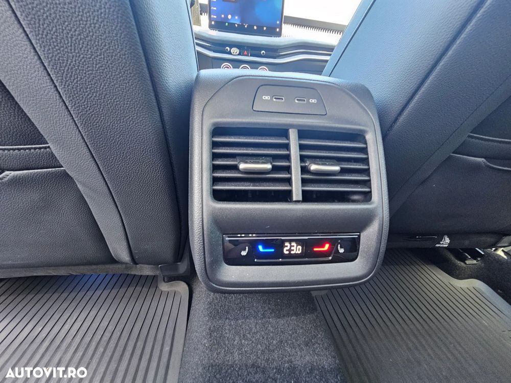 Skoda Superb 2.0 TDI 4X4 DSG Sportline - 31