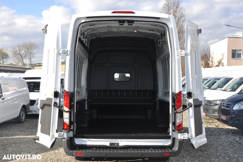 Ford Transit L4 Furgon DCIV RWD Trend - 7