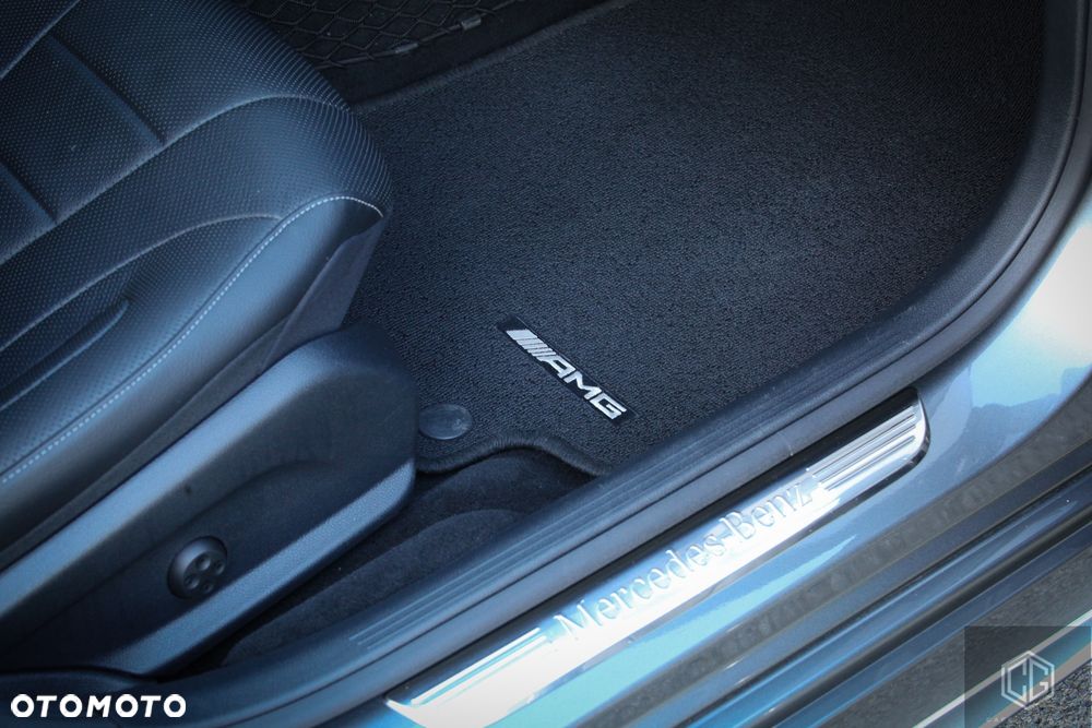 Mercedes-Benz CLS - 36