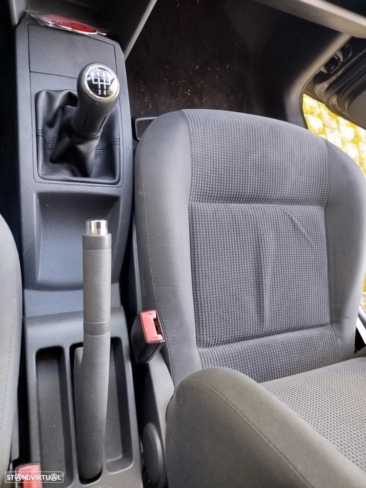 VW Polo 1.2 Confortline TA - 21