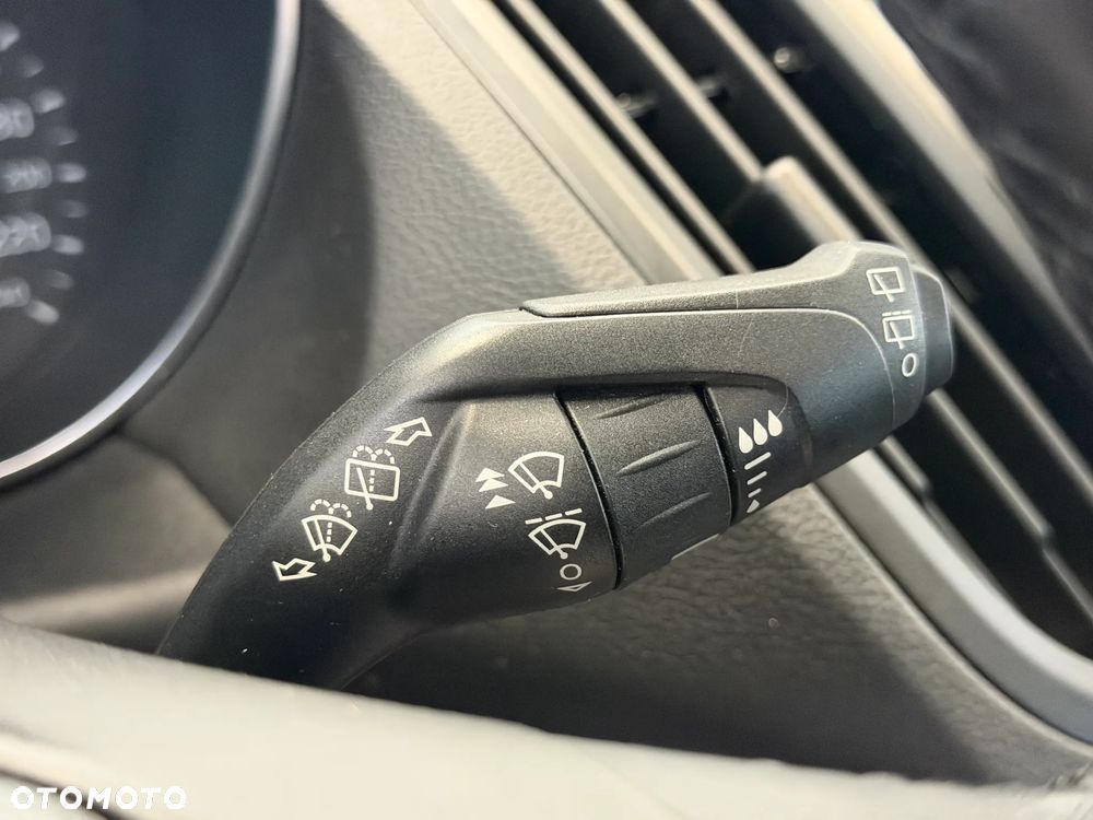 Ford Kuga 1.5 EcoBoost FWD Titanium ASS GPF - 18