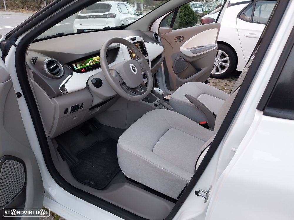 Renault Zoe (s/ Bateria) 41 kwh Intens - 13