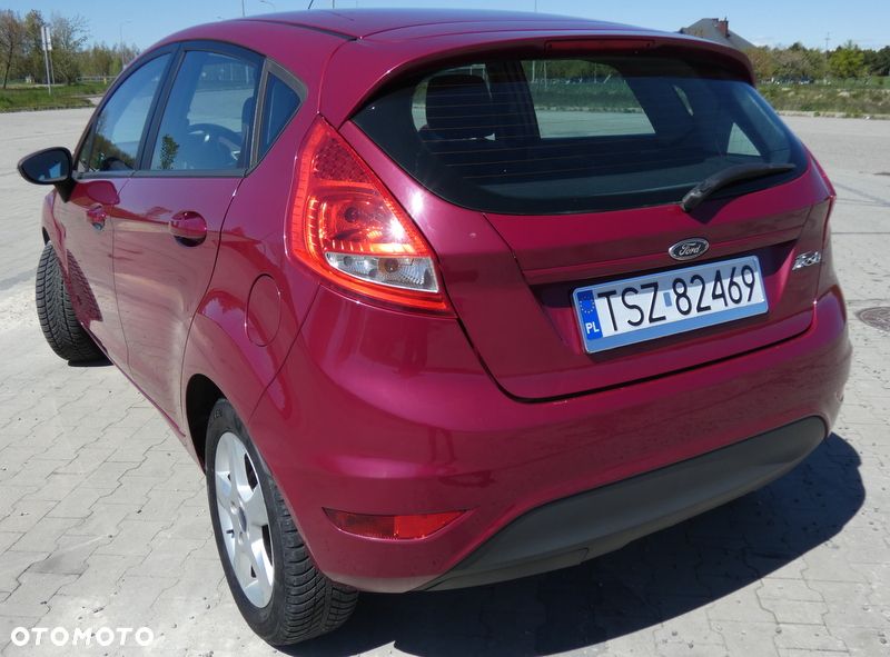 Ford Fiesta 1.25 Ghia EU5 - 14