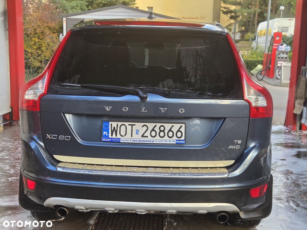 Volvo XC 60 - 4