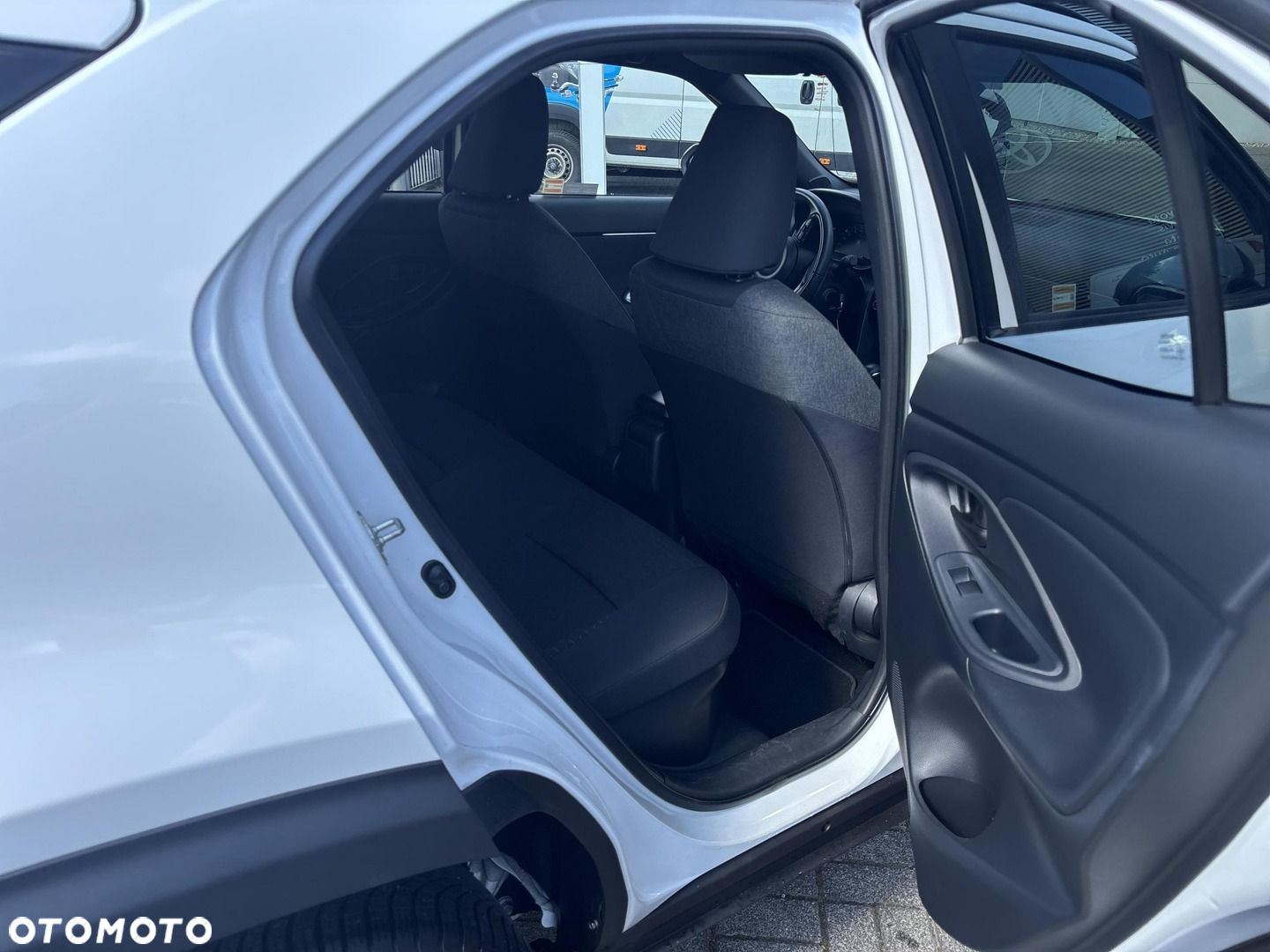 Toyota Yaris Cross Hybrid 1.5 Comfort - 14