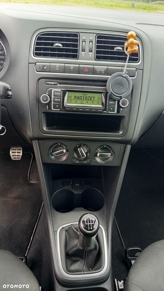 Volkswagen Polo 1.2 Sportline - 25