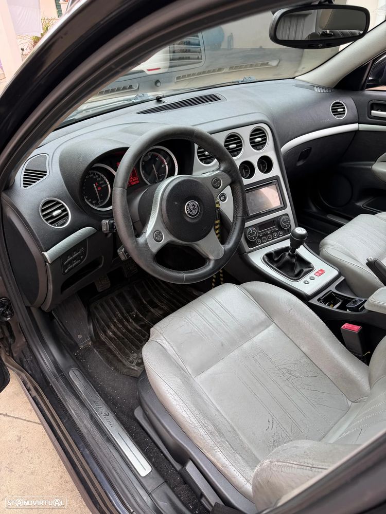 Alfa Romeo 159 Sportwagon 1.9 JTDm 16V Elegante - 7