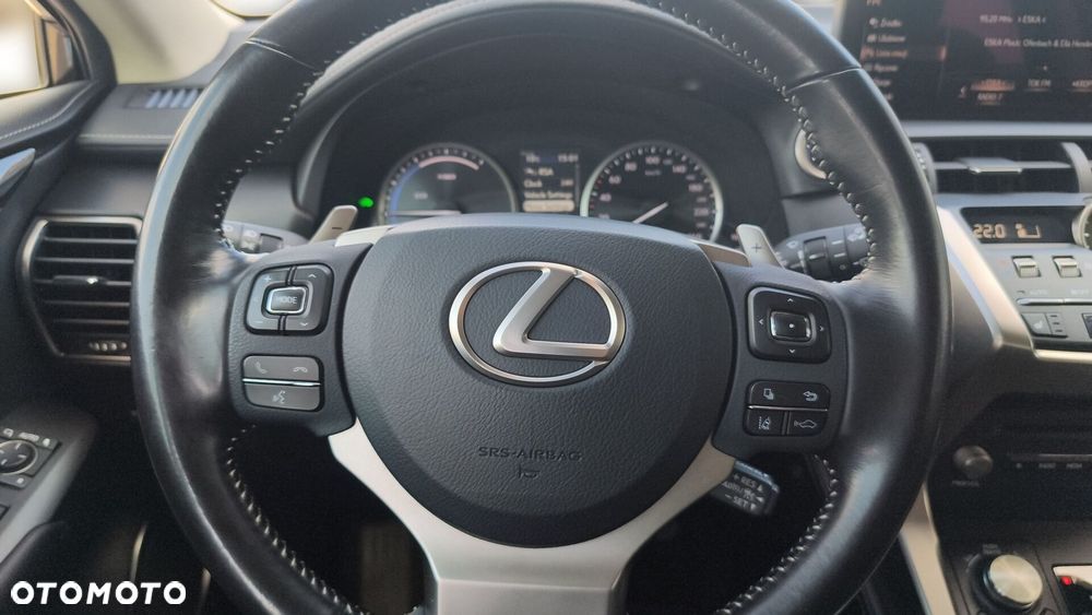 Lexus NX 300h Business Edition AWD - 14