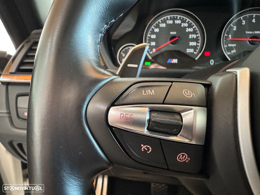 BMW M4 Auto - 26