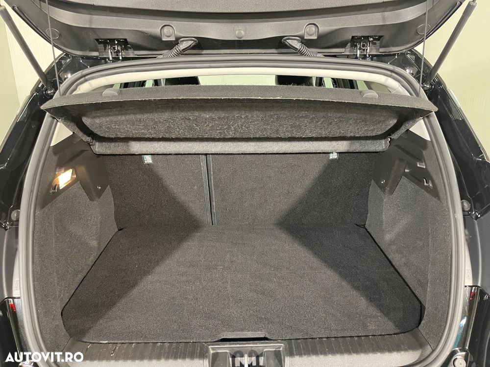 Renault Captur E-Tech Plug-In-Hybrid Intens - 12