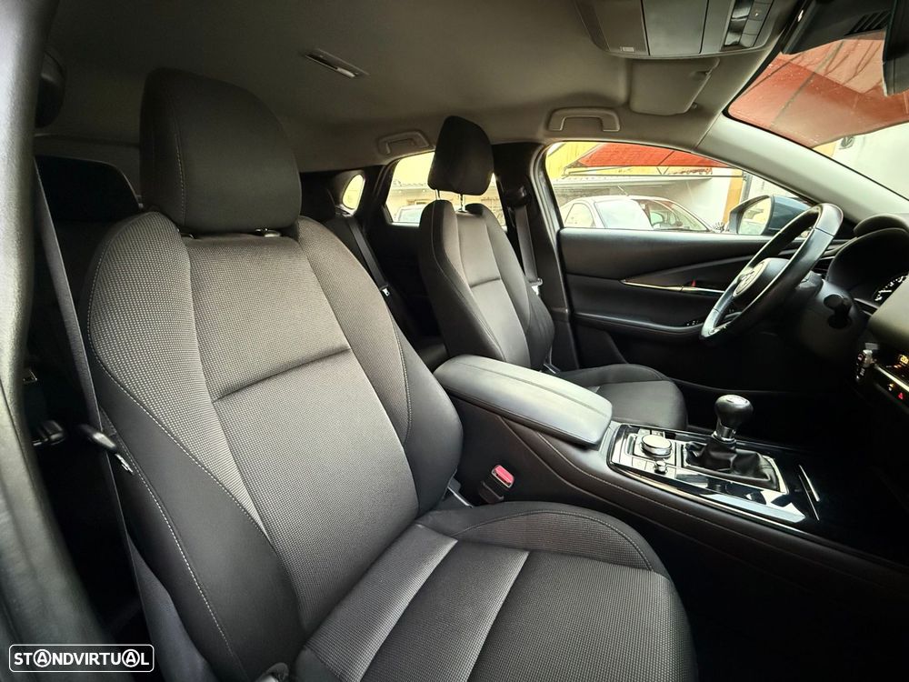 Mazda CX-30 2.0 Sky-G Evolve +i-Ac.+Sport+Safety+Sound - 7