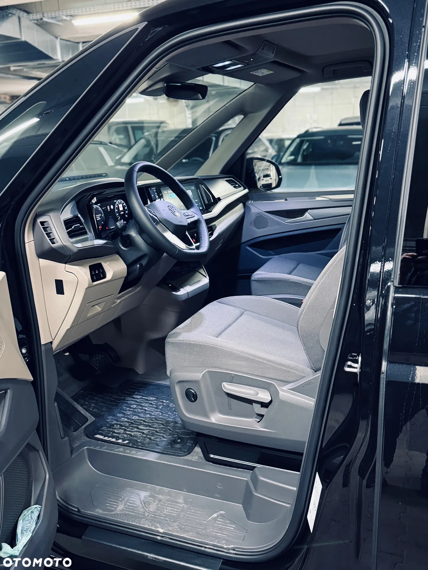 Volkswagen Multivan 2.0 TDI L2 Life DSG - 10