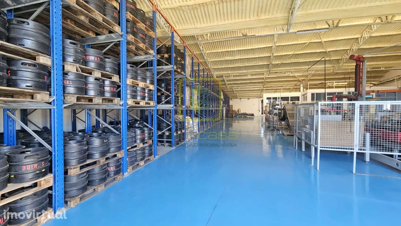 Armazém e Unidade Industrial - Grande imagem: 3/24