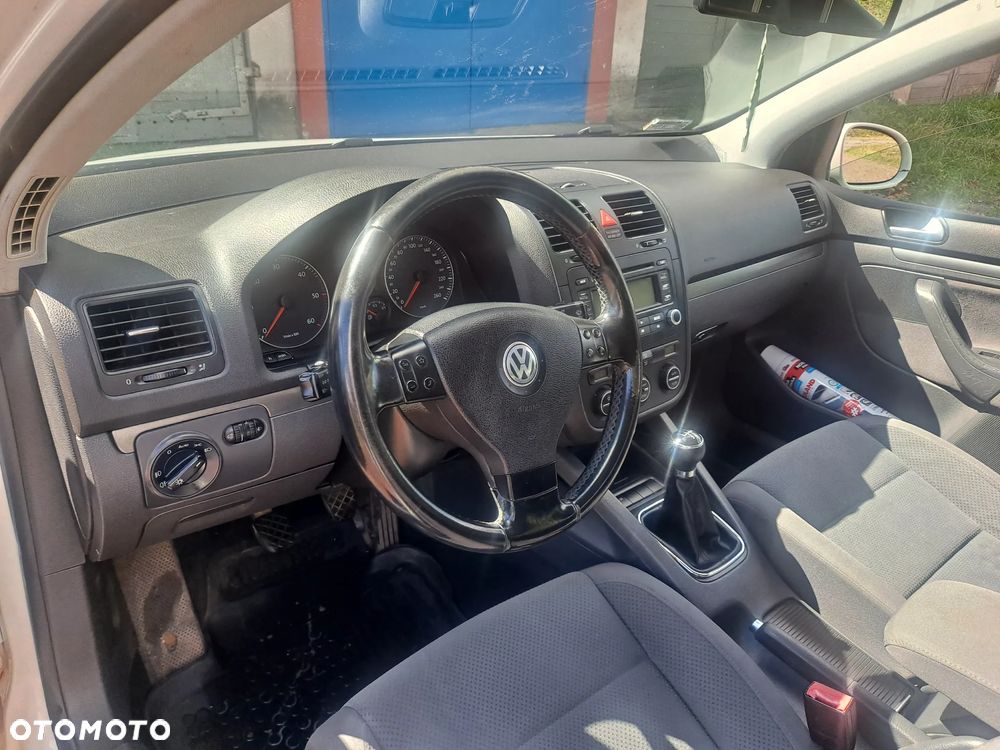 Volkswagen Golf 1.9 TDI Comfortline - 10