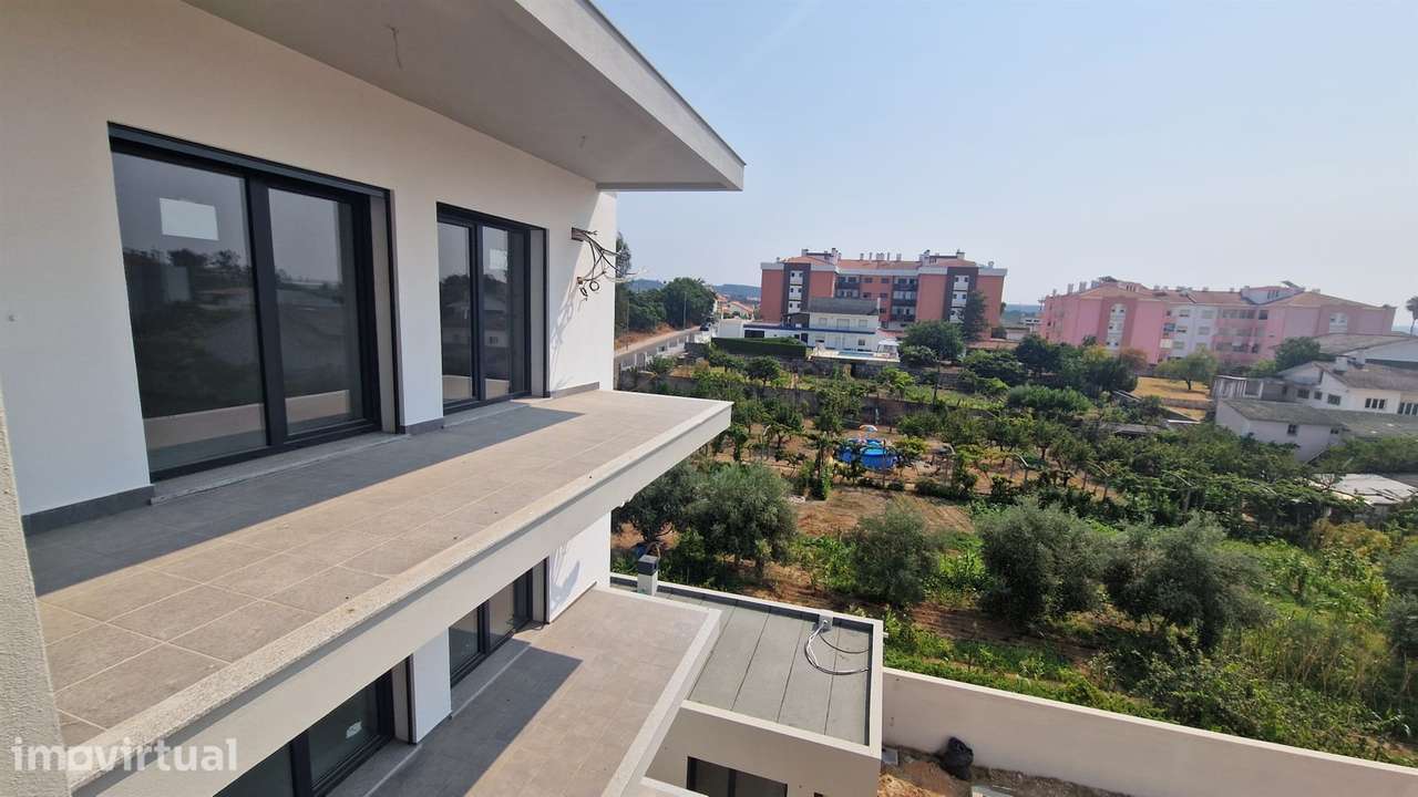 Apartamento T3 Venda em Nossa Senhora de Fátima,Entroncamento - Grande imagem: 4/25