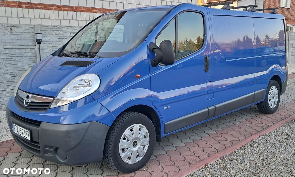 Opel Vivaro 2.5 CDTi L2H1 - 6