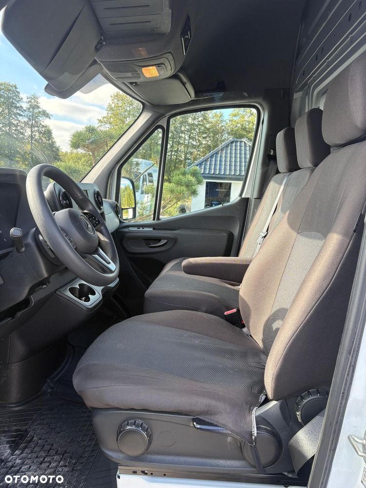 Mercedes-Benz Sprinter 316 - 9