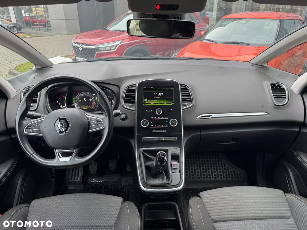 Renault Scenic - 6