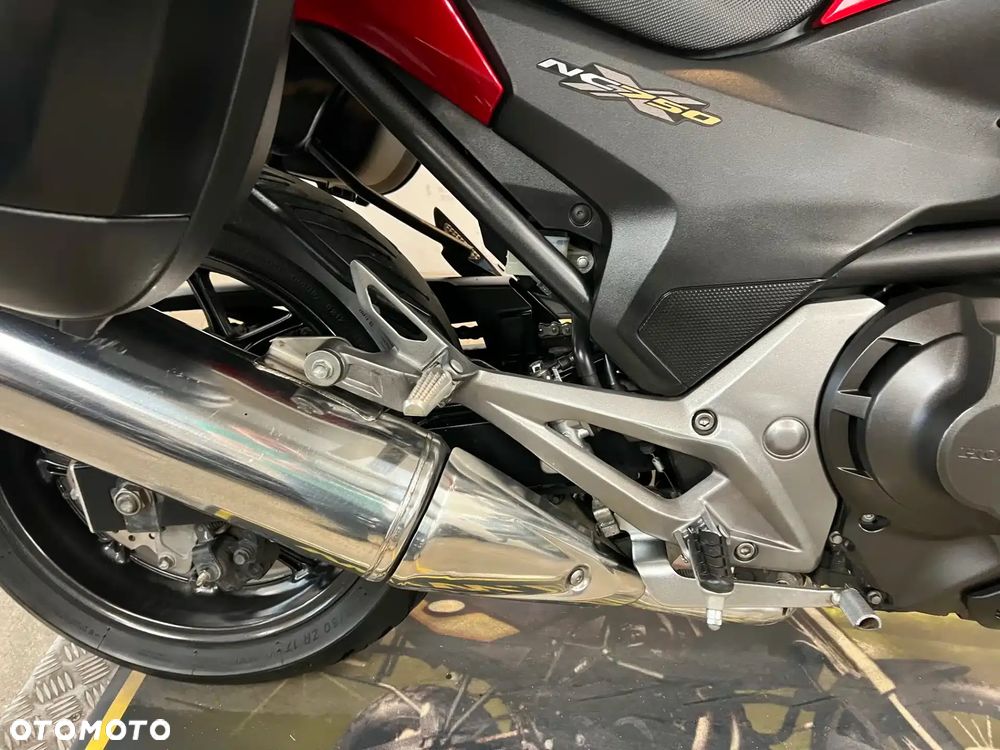 Honda NC - 18