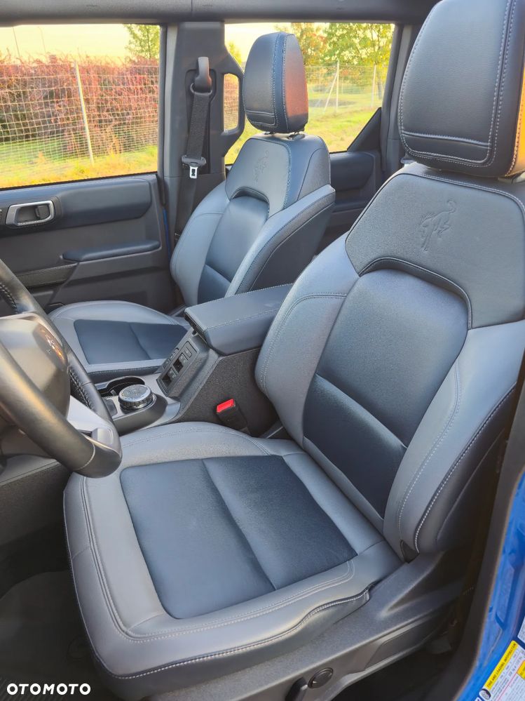 Ford Bronco 2.7 EcoBoost 4WD Outer Banks - 24