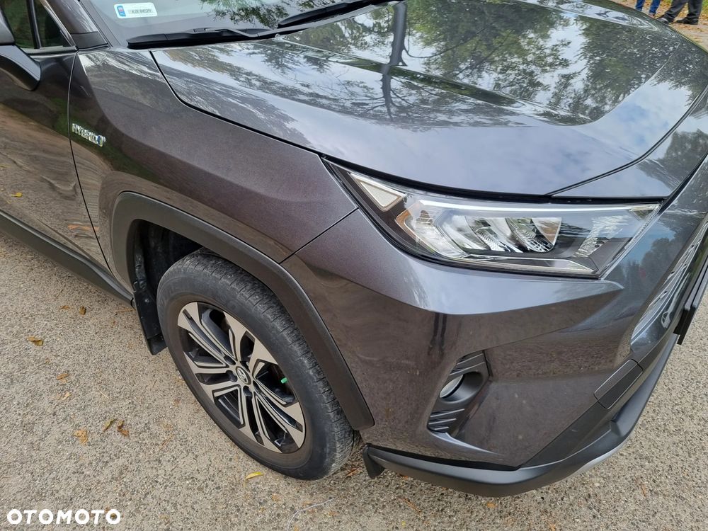 Toyota RAV4 - 9