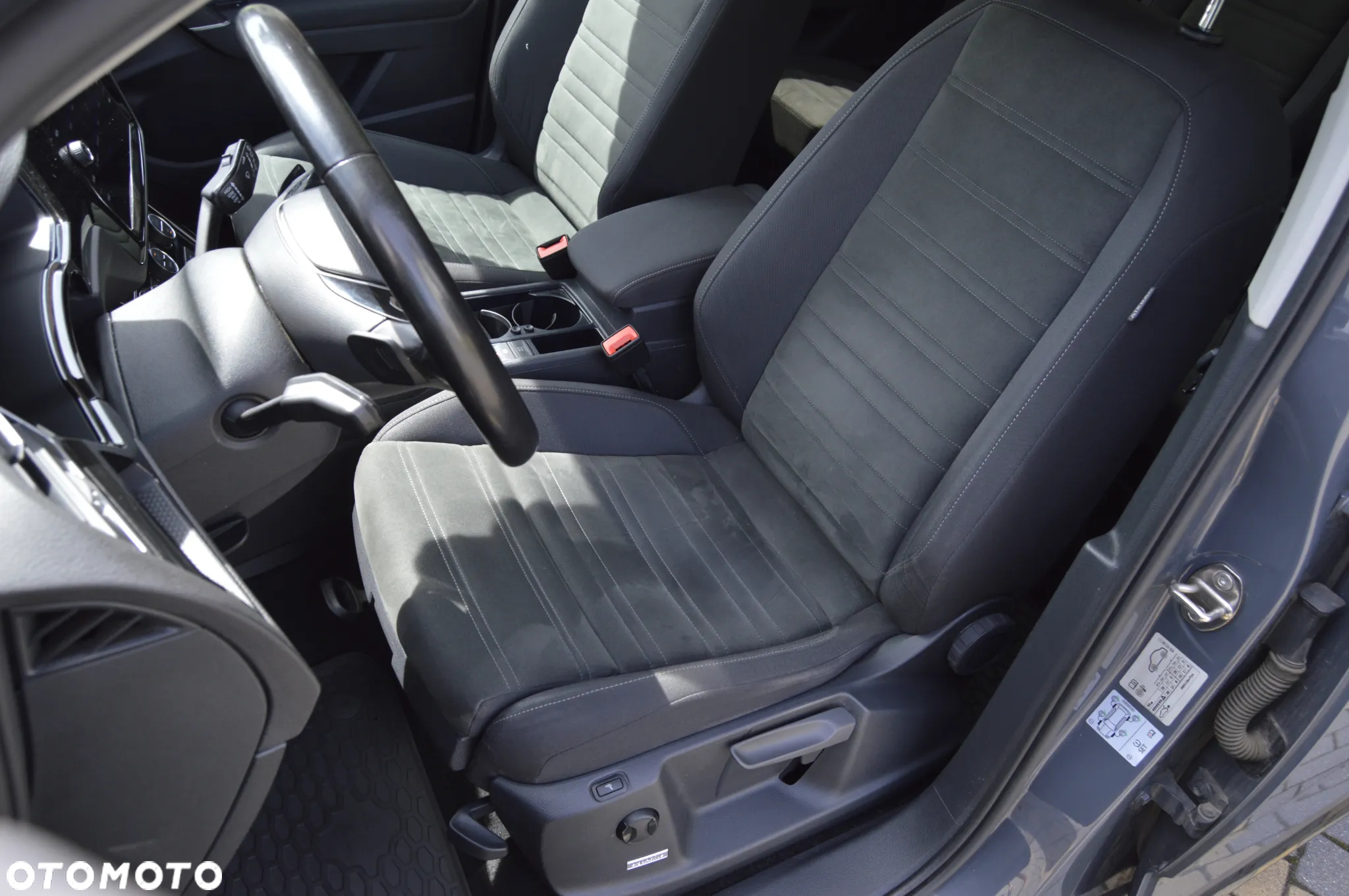 Volkswagen Touran 1.5 TSI EVO Highline DSG - 12