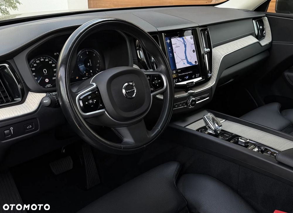 Volvo XC 60 B5 D AWD Geartronic Inscription - 6