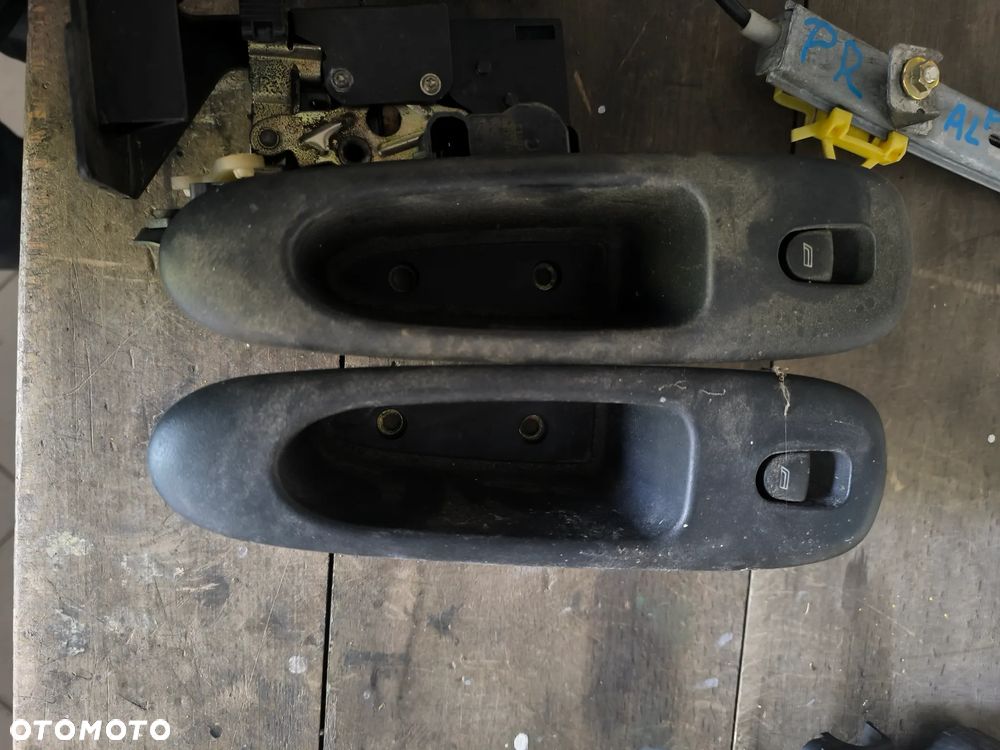 alfa romeo 156 sedan zamek klamka drzwi  podnośnik szyb - 5