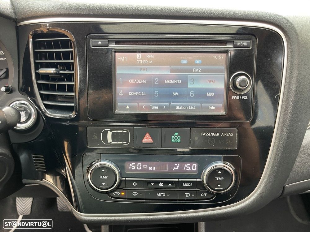 Mitsubishi Outlander 2.2 DI-D Instyle - 33