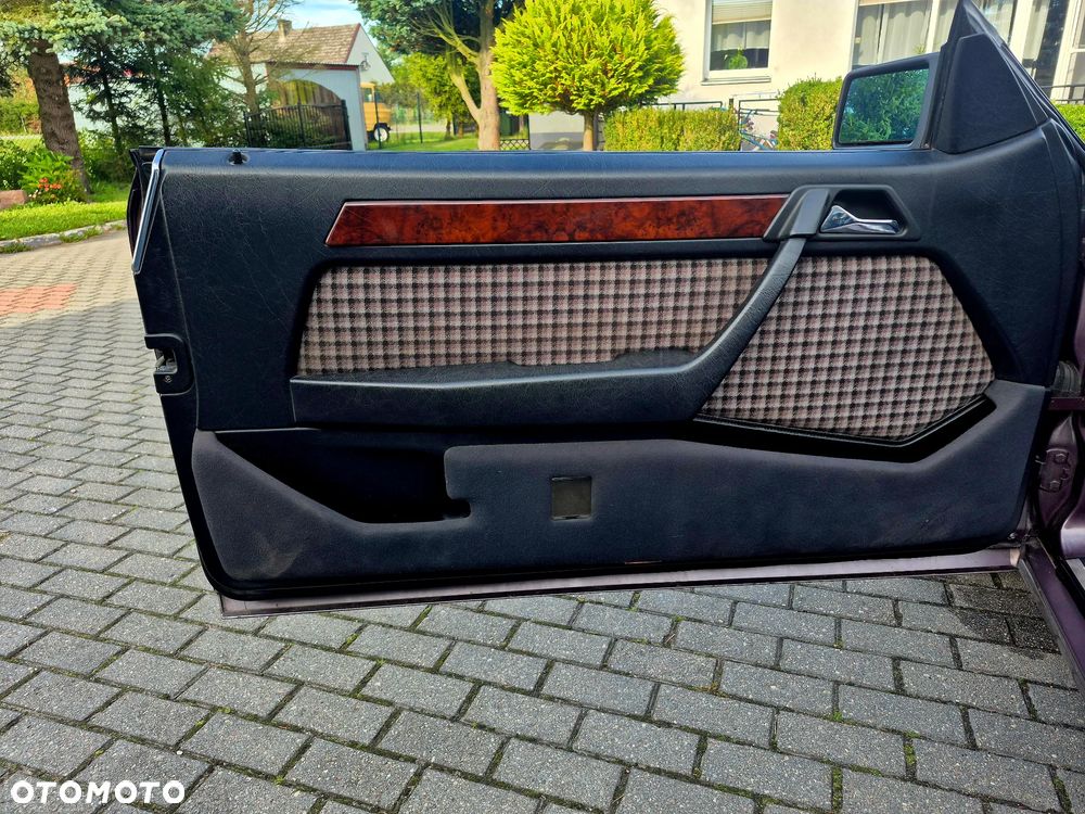 Mercedes-Benz W124 (1984-1993) - 23