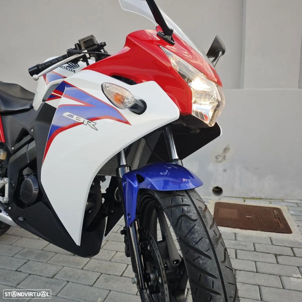 Honda CBR 125R - 2