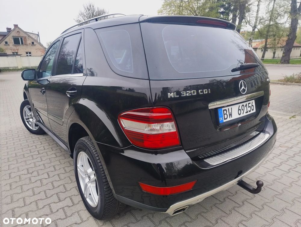 Mercedes-Benz ML 320 CDI 4Matic 7G-TRONIC - 5