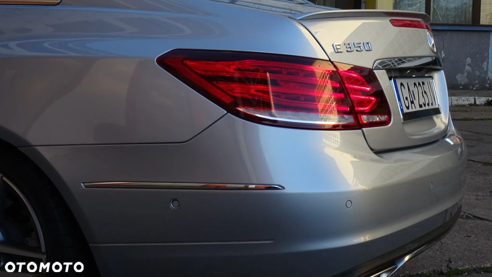 Mercedes-Benz Klasa E 350 4Matic 7G-TRONIC - 24