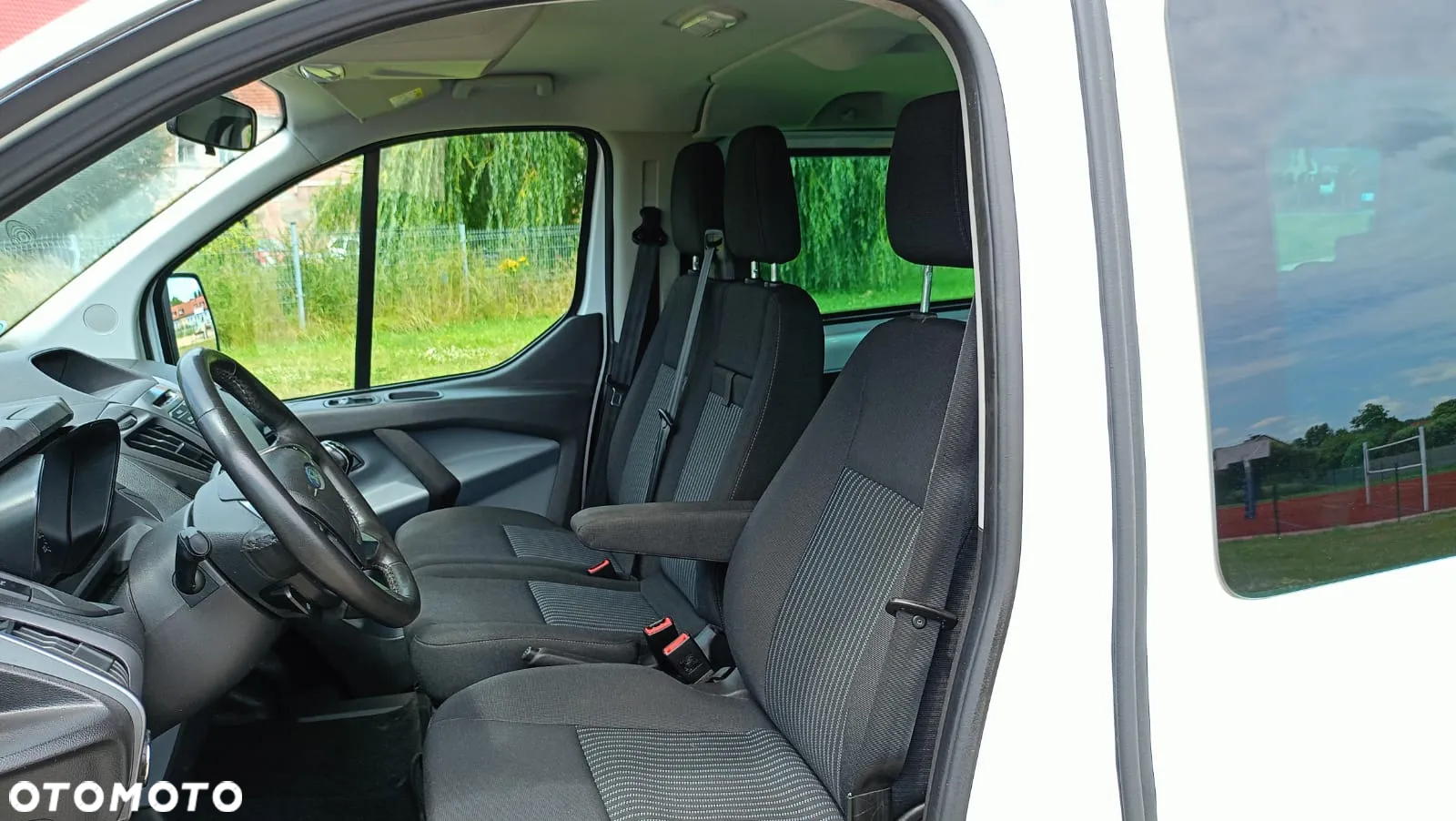 Ford Transit Custom - 8