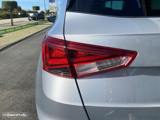 SEAT Arona 1.0 TSI FR - 11