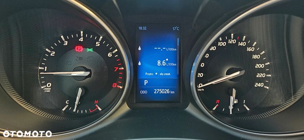 Toyota Avensis 1.8 Prestige MS - 31