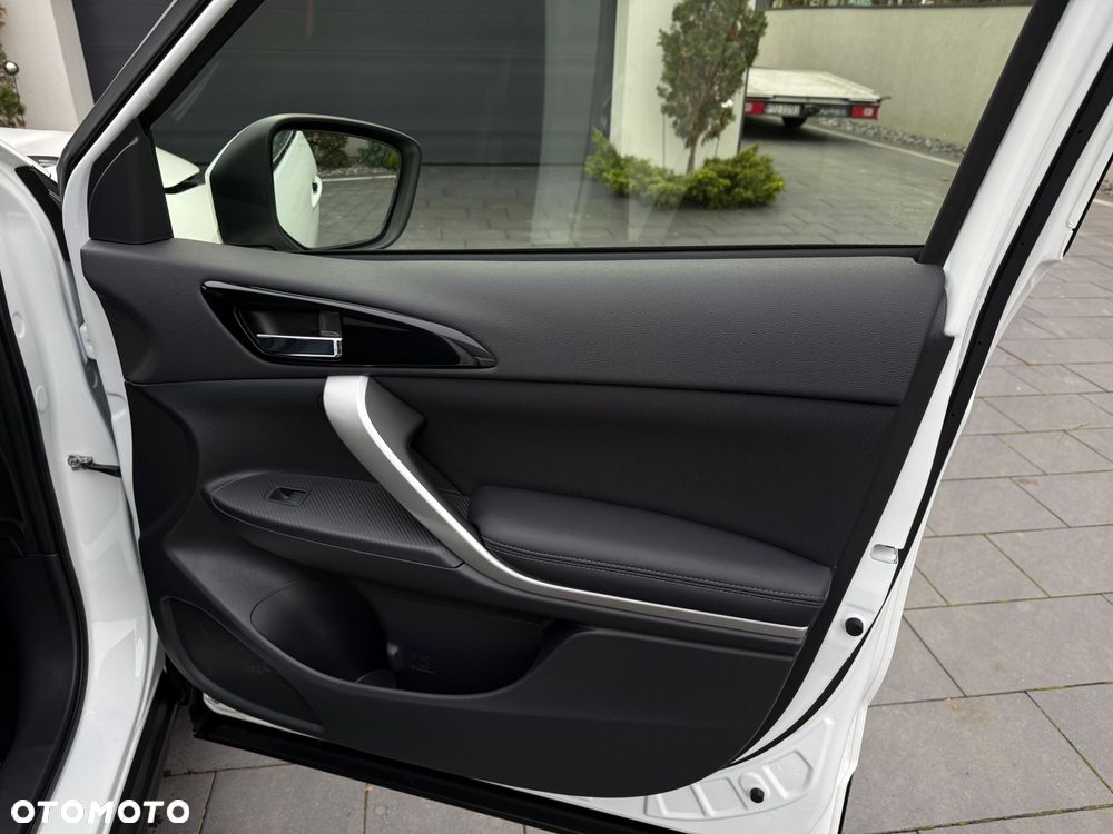 Mitsubishi Eclipse Cross 4WD Select - 38