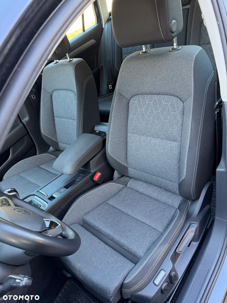 Volkswagen Passat 1.5 TSI EVO Business - 28