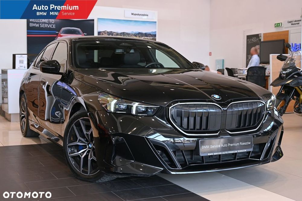 BMW Seria 5 520i mHEV - 2