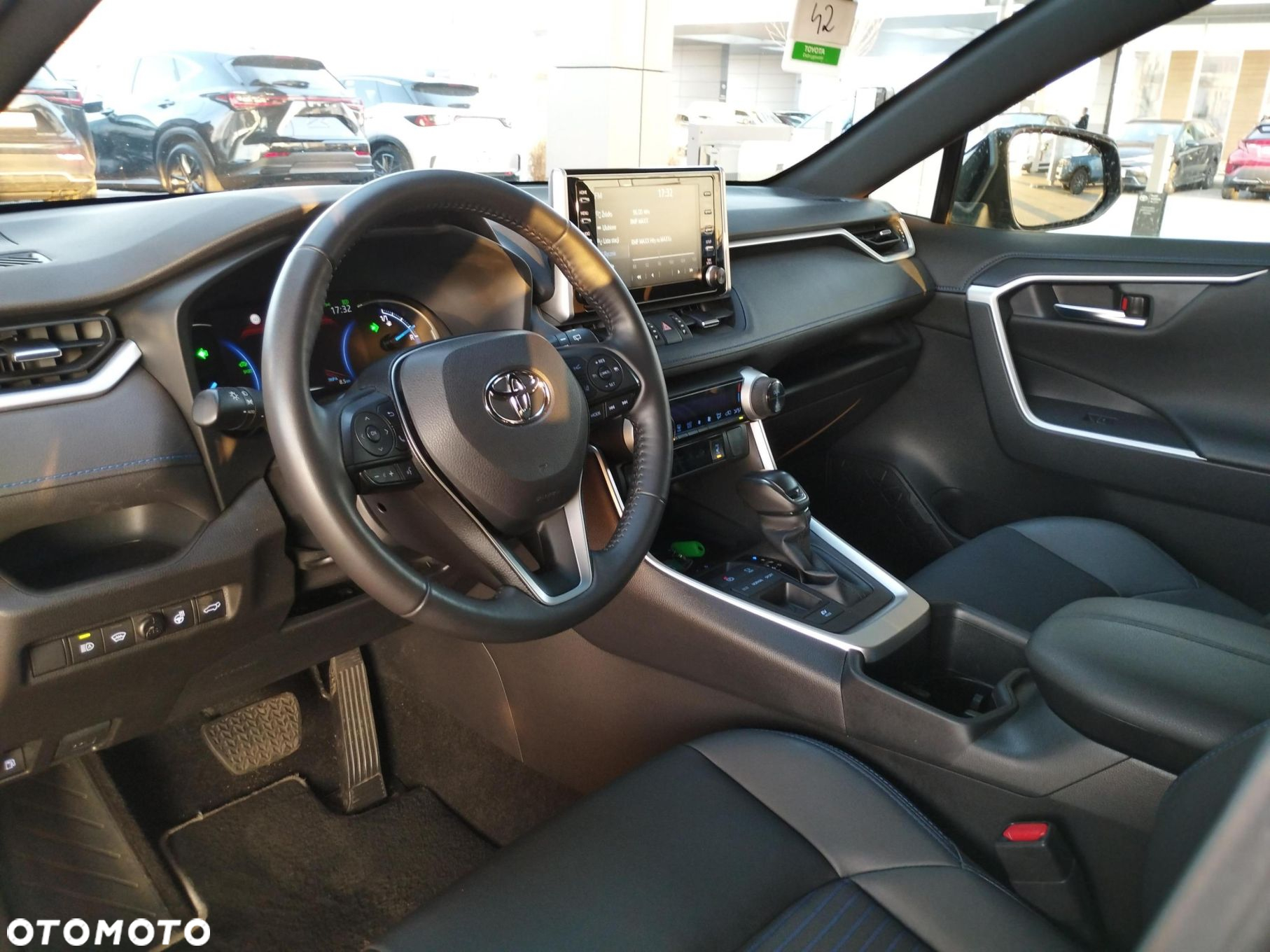Toyota RAV4 - 2