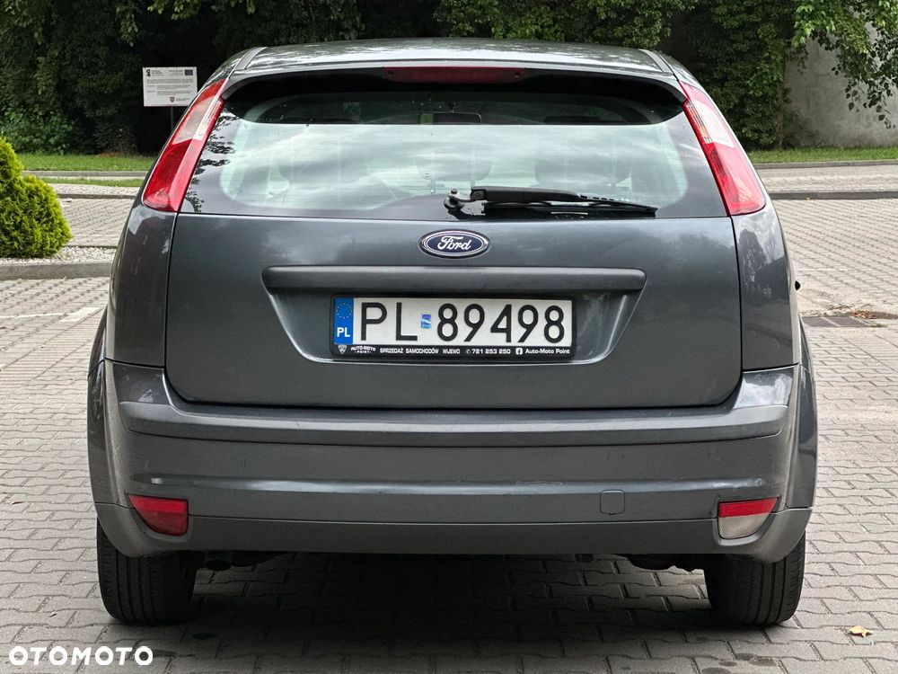 Ford Focus - 25