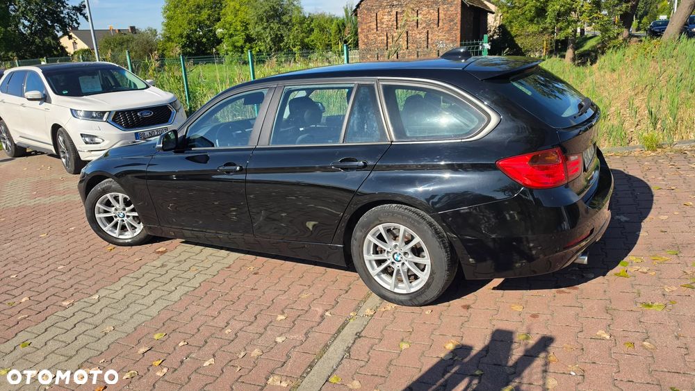 BMW Seria 3 - 27