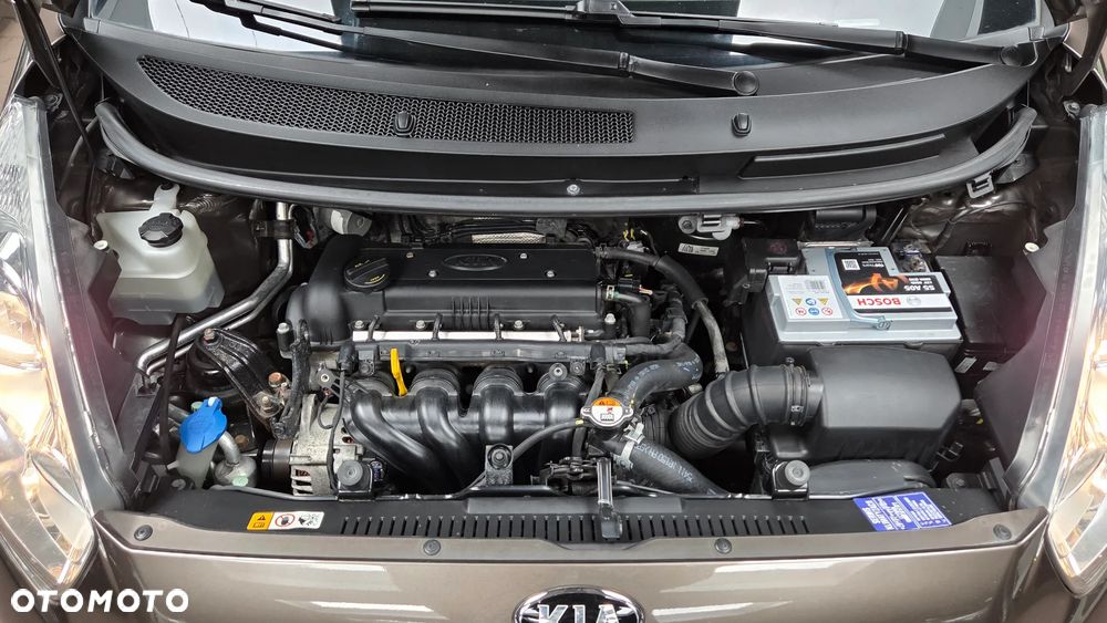 Kia Venga 1.6 Business Line - 36