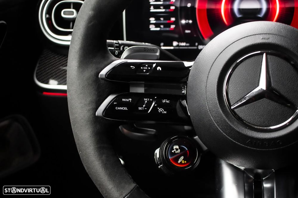 Mercedes-Benz C 63 AMG S E Performance 4Matic - 15